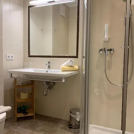 Апартаменти La Montana & Hiking