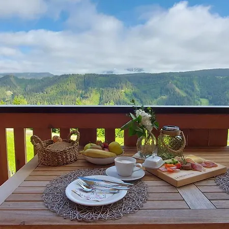 Apartament La Montana & Hiking *