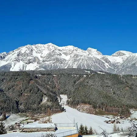 La Montana & Hiking Apartmán