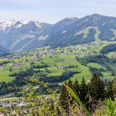 La Montana & Hiking Apartmán