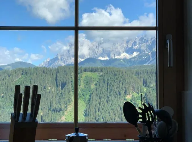 La Montana & Hiking Апартаменты *