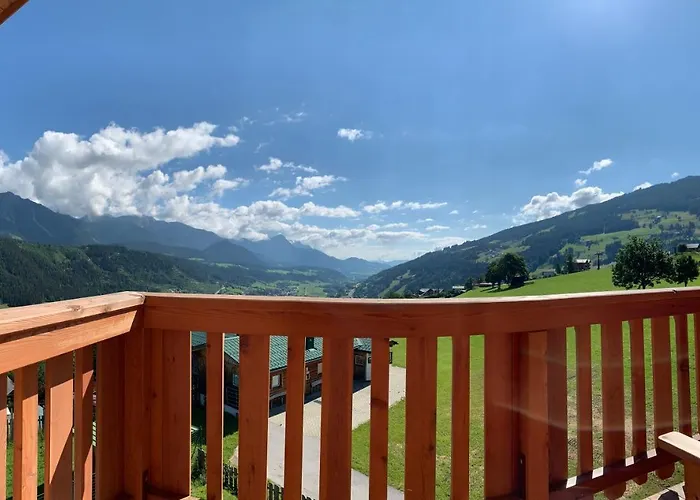 Апартаменты La Montana & Hiking *